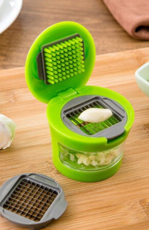 Garlic Press with Multiple Functions