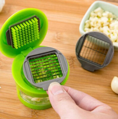 Garlic Press with Multiple Functions